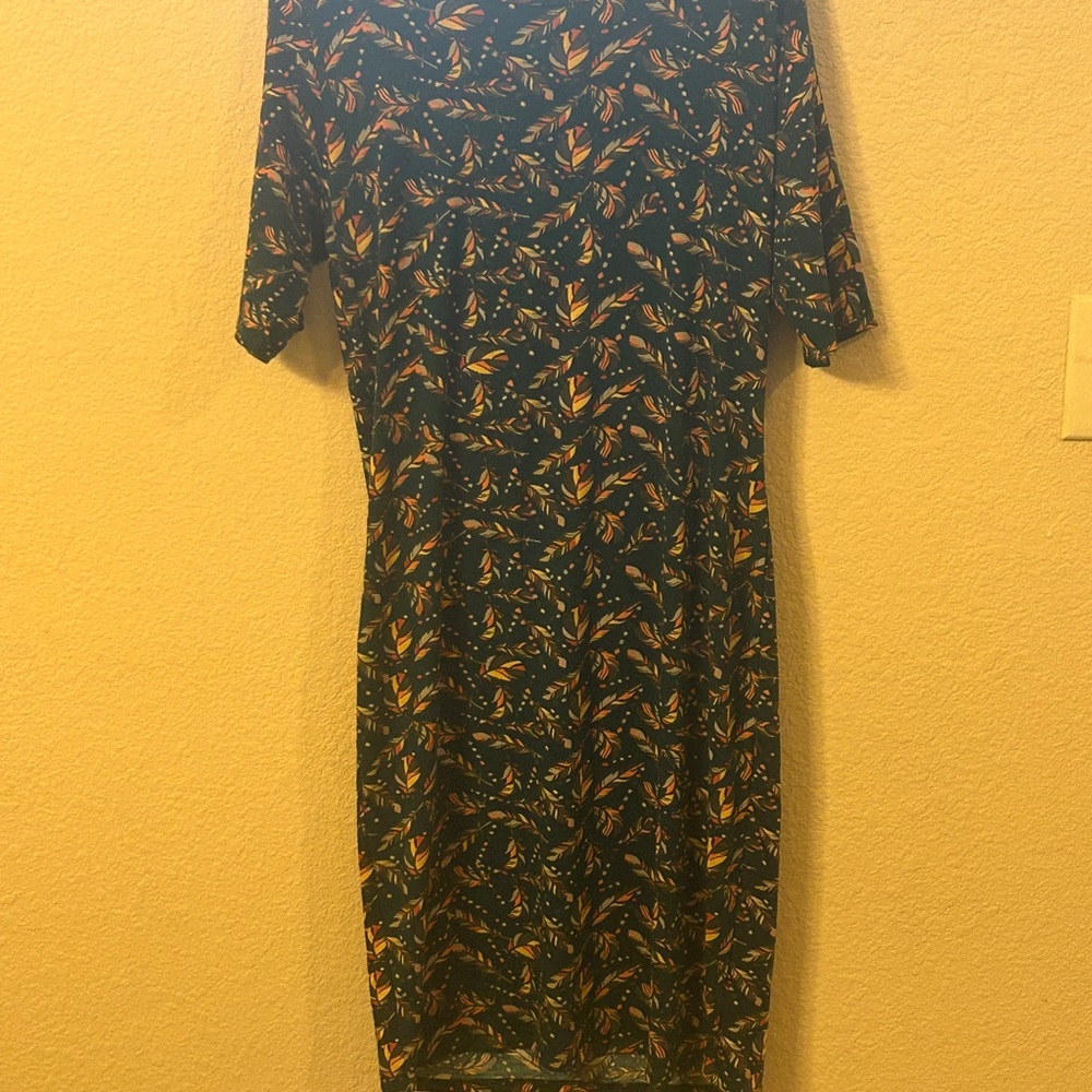 LuLaRoe Midi Dress in Elegant Black and Yellow